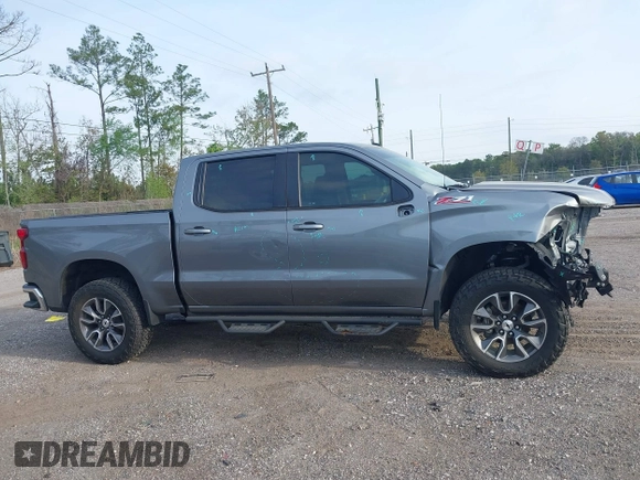 2021 Chevrolet Silverado 1500 LT with VIN 1GCUYDED4MZ149526, listed as a IAAI auction lot 41863285 with 38,591 mi miles. Bid and sale history available at carsss.com. Image 14.
