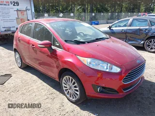 2016 Ford Fiesta Titanium z VIN 3FADP4FJ8GM140895, wystawiony jako IAAI lot #42443230 z przebiegiem 44 227 mil mil oraz . Historia ofert i sprzedaży dostępna na DreamBid. Obrazek 1.