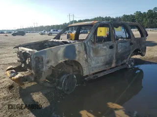 2005 Ford Expedition z VIN 1FMPU19535LA13043, wystawiony jako Copart lot #71630904 z przebiegiem Nie podano mil oraz Szkoda całkowita • Salvage title. Historia ofert i sprzedaży dostępna na DreamBid. Obrazek 1.
