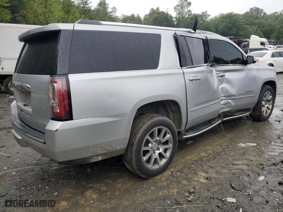 2020 GMC Yukon XL Denali with VIN 1GKS1HKJ9LR200101, listed as a Copart auction lot 73493014 with 111,304 mi miles and Salvage Title. Bid and sale history available at carsss.com. Image 3.