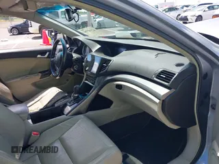 2011 Acura TSX с VIN JH4CU2F61BC004728, выставлен на аукционе IAAI как лот 42392780 с пробегом 168 723 миль миль и . История ставок и продаж доступна на DreamBid. Изображение 5.