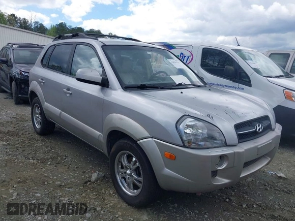 2006 Hyundai Tucson GLS with VIN KM8JN12D66U265210, listed as a IAAI auction lot 42024756 with 133,557 mi miles. Bid and sale history available at carsss.com. Image 1.