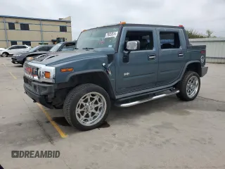 2005 Hummer H2 SUT with VIN 5GRGN22U95H105705, listed as a Copart auction lot 79023014 with 0 mi miles and Clean Title. Bid and sale history available at carsss.com. Image 1.