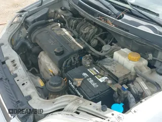 2008 Chevrolet Aveo LT z VIN KL1TG56678B069082, wystawiony jako IAAI lot #42314421 z przebiegiem 164 296 mil mil oraz . Historia ofert i sprzedaży dostępna na DreamBid. Obrazek 19.