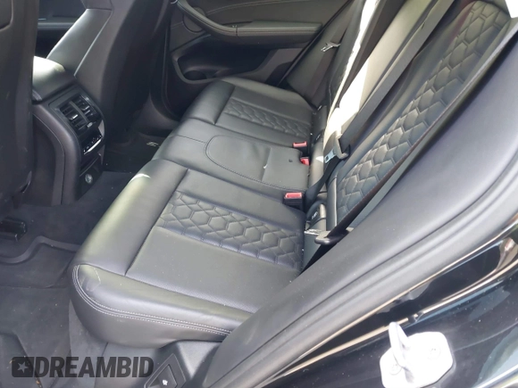 2020 BMW X3 M z VIN 5YMTS0C00L9B87771, wystawiony jako IAAI lot #40475009 z przebiegiem Nie podano mil oraz . Historia ofert i sprzedaży dostępna na DreamBid. Obrazek 8.