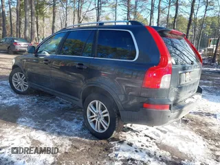 2010 Volvo XC90 I6 with VIN YV4982CZ5A1550406, listed as a IAAI auction lot 41390023 with 205,774 mi miles and . Bid and sale history available at carsss.com. Image 3.