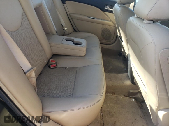 2010 Mercury Milan Premier z VIN 3MEHM0JG6AR615834, wystawiony jako Copart lot #53944795 z przebiegiem 123 436 mil mil oraz Szkoda całkowita • Salvage title. Historia ofert i sprzedaży dostępna na DreamBid. Obrazek 10.