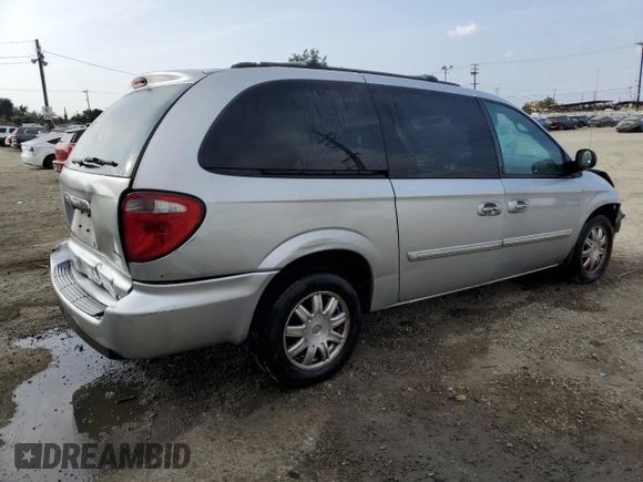 2007 Chrysler Town & Country Touring with VIN 2A4GP54L67R213184, listed as a Copart auction lot 76761914 with 207,424 mi miles and Salvage Title. Bid and sale history available at DreamBid. Image 3.