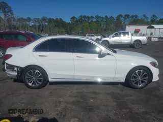 2015 Mercedes-Benz C-Class C 300 Luxury with VIN 55SWF4KB6FU020602, listed as a IAAI auction lot 41899959 with 150,516 mi miles. Bid and sale history available at carsss.com. Image 13.