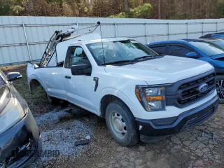 2023 Ford F-150 XL with VIN 1FTMF1CB1PKE33005, listed as a Copart auction lot 44924015 with 54,918 mi miles and Salvage Title. Bid and sale history available at carsss.com. Image 4.