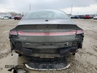 2017 Lincoln MKZ Reserve z VIN 3LN6L5ECXHR623568, wystawiony jako Copart lot #45160675 z przebiegiem 186 032 mil mil oraz Szkoda całkowita • Salvage title. Historia ofert i sprzedaży dostępna na DreamBid. Obrazek 6.