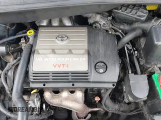 2001 Toyota Sienna LE with VIN 4T3ZF13C11U395630, listed as a IAAI auction lot 41743896 with 189,986 mi miles. Bid and sale history available at carsss.com. Image 10.