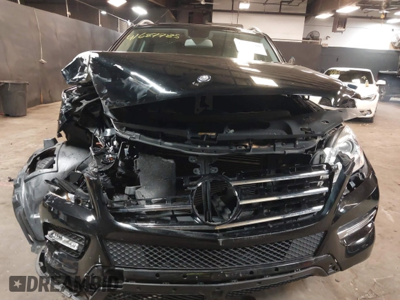 2012 Mercedes-Benz M ML 350 with VIN 4JGDA5HB7CA026607, listed as a IAAI auction lot 41687785 with 89,161 mi miles. Bid and sale history available at carsss.com. Image 6.