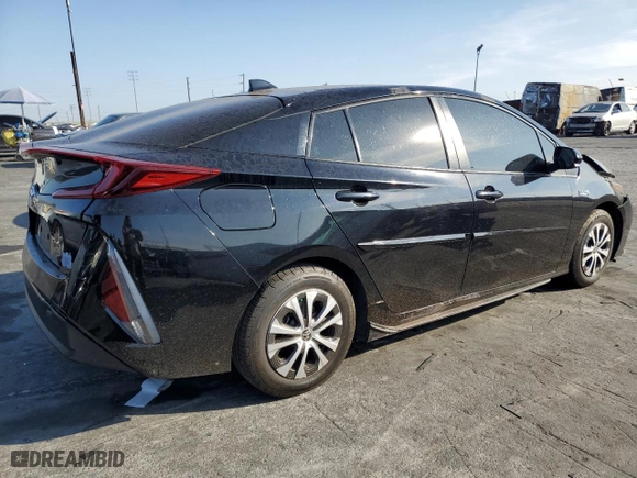 2022 Toyota Prius Prime LE with VIN JTDKAMFPXN3202741, listed as a Copart auction lot 85609764 with 90,309 mi miles and Salvage Title. Bid and sale history available at carsss.com. Image 3.