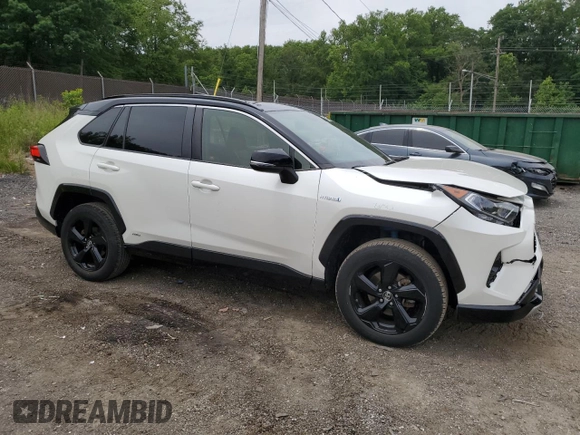 2019 Toyota RAV4 Hybrid XSE with VIN JTMEWRFV4KJ004433, listed as a Copart auction lot 58400445 with 101,108 mi miles and Salvage title. Bid and sale history available at DreamBid. Image 4.