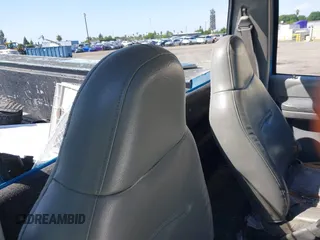2002 Ford F-250 with VIN 1FDNF20L32EC76328, listed as a IAAI auction lot 42134365 with Not provided miles and . Bid and sale history available at DreamBid. Image 8.