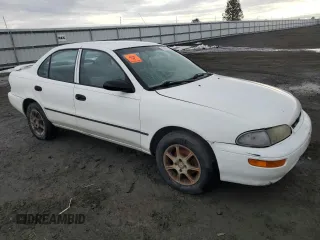 1996 Geo Prizm z VIN 1Y1SK5266TZ039172, wystawiony jako Copart lot #47487795 z przebiegiem 358 307 mil mil oraz Tytuł czysty. Historia ofert i sprzedaży dostępna na DreamBid. Obrazek 4.