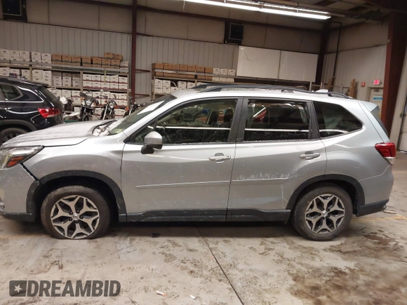 2019 Subaru Forester Premium with VIN JF2SKAGC7KH432714, listed as a IAAI auction lot 41399215 with 79,281 mi miles. Bid and sale history available at carsss.com. Image 13.
