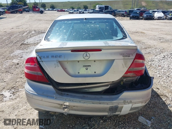 2004 Mercedes-Benz CLK-Class 5.0L with VIN WDBTJ75J54F076383, listed as a IAAI auction lot 41625538 with 160,585 mi miles. Bid and sale history available at carsss.com. Image 13.