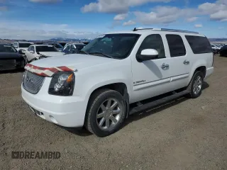 2008 GMC Yukon XL z VIN 1GKFK66808J127426, wystawiony jako Copart lot #49842445 z przebiegiem 164 575 mil mil oraz Czysty tytuł • Clean title. Historia ofert i sprzedaży dostępna na DreamBid. Obrazek 1.