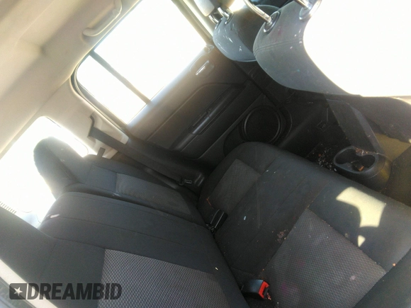 2010 Jeep Patriot Sport with VIN 1J4NT2GBXAD525538, listed as a IAAI auction lot 42178852 with 213,350 mi miles. Bid and sale history available at carsss.com. Image 8.