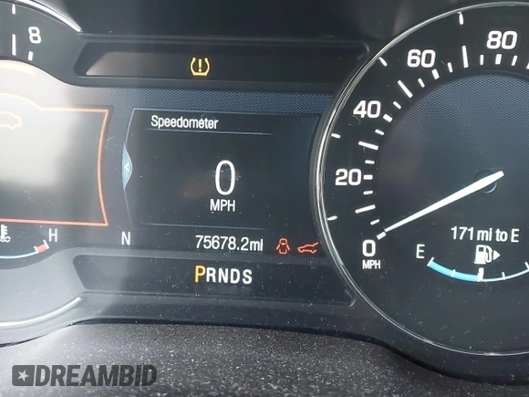 2017 Lincoln MKC Premiere z VIN 5LMCJ1C96HUL03694, wystawiony jako IAAI lot #41639790 z przebiegiem 75 678 mil mil oraz . Historia ofert i sprzedaży dostępna na DreamBid. Obrazek 15.