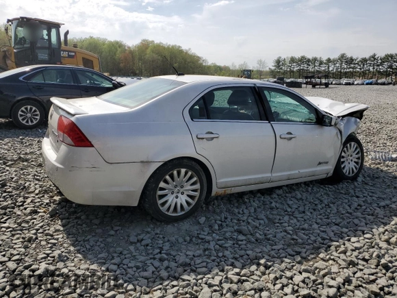 2010 Mercury Milan Hybrid z VIN 3MEDM0L31AR628337, wystawiony jako Copart lot #54600285 z przebiegiem 139 701 mil mil oraz Szkoda całkowita • Salvage title. Historia ofert i sprzedaży dostępna na DreamBid. Obrazek 3.