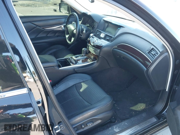 2012 Infiniti M37 with VIN JN1BY1AP0CM333382, listed as a IAAI auction lot 41505002 with 116,338 mi miles. Bid and sale history available at carsss.com. Image 5.