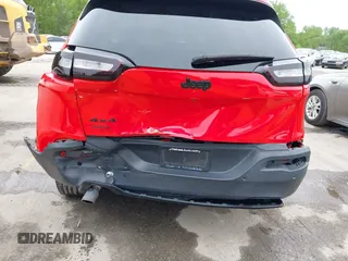 2018 Jeep Cherokee Limited z VIN 1C4PJMDB4JD602540, wystawiony jako IAAI lot #42100732 z przebiegiem 84 567 mil mil oraz . Historia ofert i sprzedaży dostępna na DreamBid. Obrazek 6.