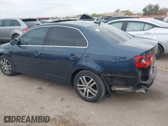 2006 Volkswagen Jetta 1.9L TDI with VIN 3VWDT71K36M758287, listed as a IAAI auction lot 42245403 with 230,536 mi miles and . Bid and sale history available at DreamBid. Image 3.