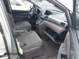2012 Honda Odyssey EX with VIN 5FNRL5H46CB016065, listed as a IAAI auction lot 41849195 with 125,400 mi miles and . Bid and sale history available at DreamBid. Image 5.