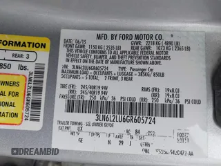 2016 Lincoln MKZ Hybrid with VIN 3LN6L2LU6GR605724, listed as a IAAI auction lot 41989432 with 154,035 mi miles. Bid and sale history available at carsss.com. Image 9.