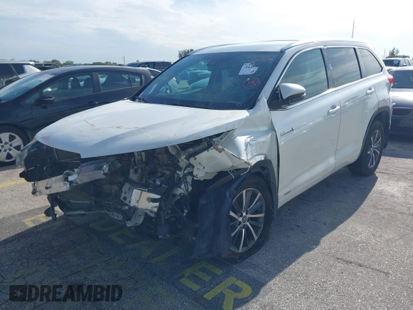 2018 Toyota Highlander Hybrid XLE с VIN 5TDJGRFH2JS051886, выставлен на аукционе IAAI как лот 42739821 с пробегом 131 880 миль миль и . История ставок и продаж доступна на DreamBid. Изображение 17.