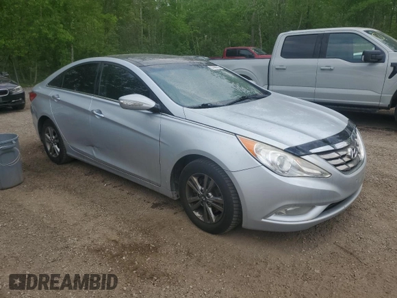 2012 Hyundai Sonata SE z VIN 5NPEC4AC3CH489045, wystawiony jako Copart lot #57980785 z przebiegiem 241 729 mil mil oraz Czysty tytuł • Clean title. Historia ofert i sprzedaży dostępna na DreamBid. Obrazek 4.