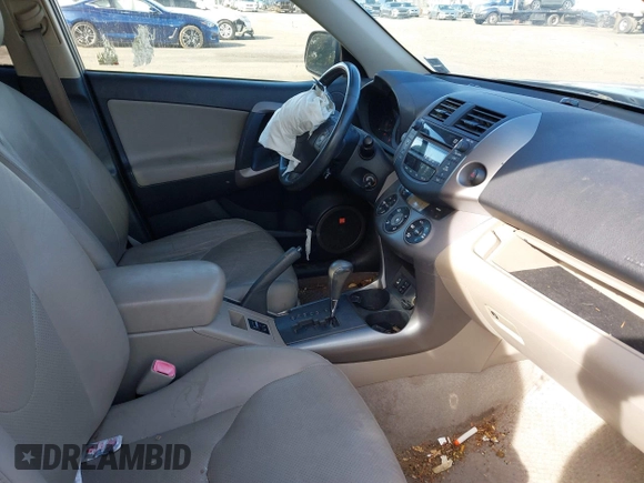 2008 Toyota RAV4 Ltd with VIN JTMBK31V485052521, listed as a IAAI auction lot 41874753 with 185,302 mi miles. Bid and sale history available at carsss.com. Image 5.
