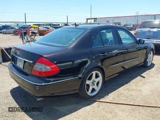 2007 Mercedes-Benz E 350 z VIN WDBUF56X87B047923, wystawiony jako IAAI lot #42216500 z przebiegiem 89 257 mil mil oraz . Historia ofert i sprzedaży dostępna na DreamBid. Obrazek 4.
