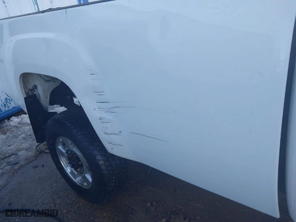 2012 GMC Sierra 2500HD SLE with VIN 1GT220C82CZ121696, listed as a IAAI auction lot 41608078 with 418,639 mi miles. Bid and sale history available at carsss.com. Image 20.