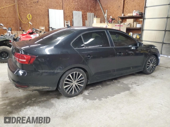 2015 Volkswagen Jetta SE with VIN 3VWD17AJ7FM213318, listed as a Copart auction lot 64006705 with 116,741 mi miles and Salvage title. Bid and sale history available at DreamBid. Image 3.