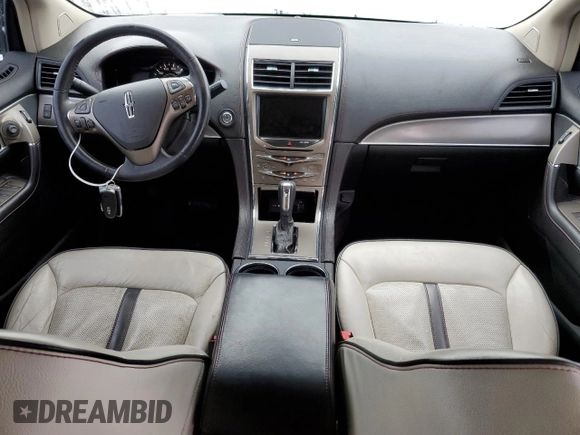 2015 Lincoln MKX with VIN 2LMDJ8JK5FBL31872, listed as a Copart auction lot 39742614 with 108,322 mi miles. Bid and sale history available at carsss.com. Image 8.