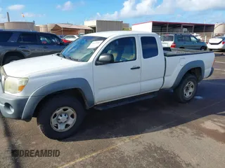 2005 Toyota Tacoma PreRunner z VIN 5TETU62N55Z086801, wystawiony jako IAAI lot #41699187 z przebiegiem 171 703 mil mil oraz . Historia ofert i sprzedaży dostępna na DreamBid. Obrazek 17.