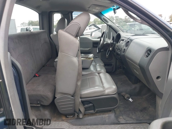 2004 Ford F-150 XL с VIN 1FTRF12W34NB93458, выставлен на аукционе IAAI как лот 42444124 с пробегом 154 946 миль миль и . История ставок и продаж доступна на DreamBid. Изображение 8.