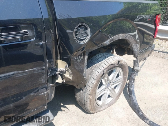 2018 Ford F-150 XL with VIN 1FTEW1EP2JFD51393, listed as a IAAI auction lot 42307408 with 141,478 mi miles and . Bid and sale history available at DreamBid. Image 6.