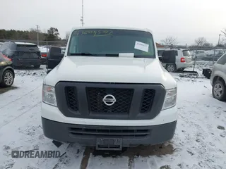2019 Nissan NV S with VIN 1N6BF0KM0KN808925, listed as a IAAI auction lot 41609527 with 184,264 mi miles. Bid and sale history available at carsss.com. Image 12.