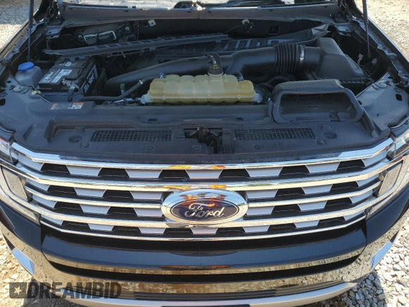2018 Ford Expedition Limited with VIN 1FMJU1KTXJEA60213, listed as a Copart auction lot 55726335 with 124,852 mi miles and Salvage title. Bid and sale history available at DreamBid. Image 12.
