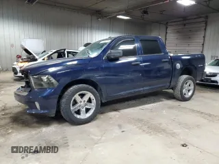 2018 Ram 1500 Tradesman z VIN 3C6RR7KT2JG198341, wystawiony jako Copart lot #44845715 z przebiegiem 170 299 mil mil oraz Czysty tytuł • Clean title. Historia ofert i sprzedaży dostępna na DreamBid. Obrazek 1.