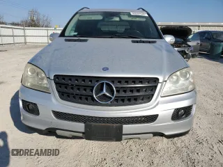 2006 Mercedes-Benz M 350 with VIN 4JGBB86E86A017230, listed as a Copart auction lot 45532555 with 118,830 mi miles and Salvage Title. Bid and sale history available at DreamBid. Image 5.