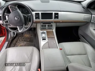 2015 Jaguar XF I4 T Premium with VIN SAJWA0FS1FPU78977, listed as a Copart auction lot 44800475 with Not Provided miles and Clean Title. Bid and sale history available at carsss.com. Image 8.
