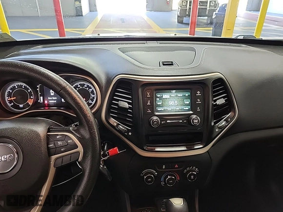2015 Jeep Cherokee Sport with VIN 1C4PJMAB8FW685146, listed as a IAAI auction lot 42842417 with 130,325 mi miles and . Bid and sale history available at DreamBid. Image 37.