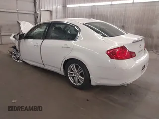 2011 Infiniti G25 x z VIN JN1DV6ARXBM451745, wystawiony jako IAAI lot #42087103 z przebiegiem 154 079 mil mil oraz . Historia ofert i sprzedaży dostępna na DreamBid. Obrazek 3.