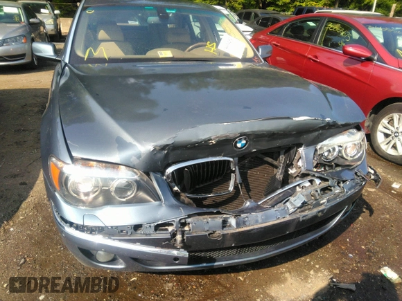 2008 BMW 7 Series 750Li with VIN WBAHN83568DT86869, listed as a IAAI auction lot 38915608 with 190,980 mi miles and . Bid and sale history available at carsss.com. Image 6.